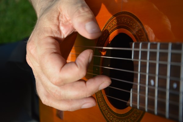 Mark Honeyman Wedding Guitarist